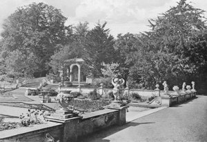 Vest- og Sydterrassene av Charles Latham