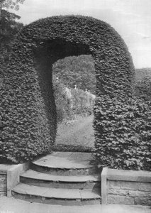 Til kjøkkenhagen av Charles Latham