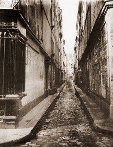 Rue Visconti i Paris hentet fra rue de Seine. 6. distrikt.