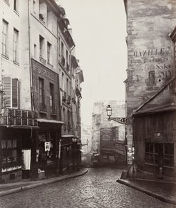 Rue de la Montagne-Sainte-Geneviève nær krysset Rue Laplace av Charles Marville