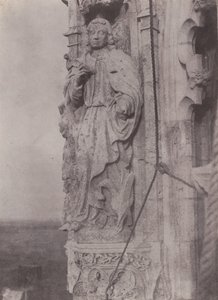 Evangelisten Johannes, katedralen i Chartres, ca. 1854. av Charles Nègre