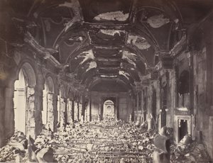 Great Hall of the Council of State, mai 1871.