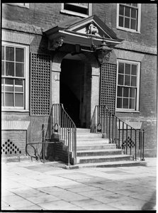 Lamb Building, Church Court, Temple, City of London, Greater London Authority, 1930-tallet. av Charles William Prickett