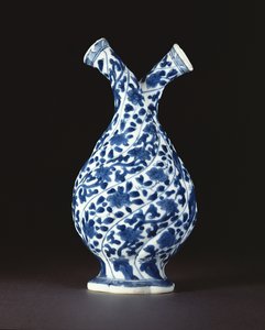 Blå og hvit dobbelflaske i europeisk glassform, Kangxi-periode (1662-1722) (porselen)
