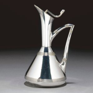 En Ewer av Christopher Dresser