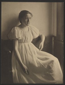  av Clarence H. White