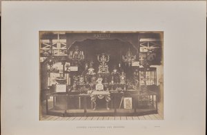  av Claude Marie Ferrier