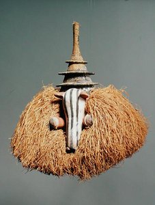 Zoomorphic Mask (tre og fiber) (se også 181650, 181651)