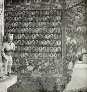 Cave 257, front del av nordveggen, Dunhuang Caves, Kina, Foto 1275/1 (44) av Desmond Parsons