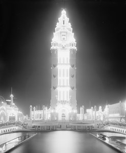 Drømmeland om natten, Coney Island, New York City, ca. 1905 (s/hvitt-bilde) av Detroit Publishing Co.