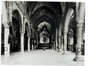 Interiør i kirken av Donato Bramante