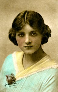 Gladys Cooper 1888-1971, engelsk skuespillerinne, tidlig på 1900-tallet.