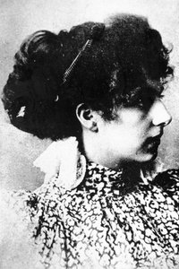 Mata Hari som ung jente (s/hvitt bilde)