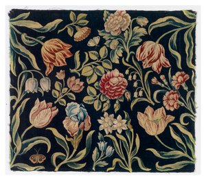 Sammenleggbar skjerm med blomsterteppepaneler, laget i Holland eller muligens Soho, England av Dutch School