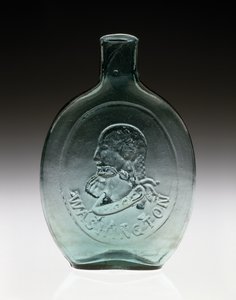 Figurkolbe, ca. 1847 (ikke-bly glass) av Dyottville Glass Works