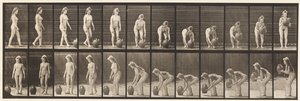 Tallerken 228. Snuing og løfting av vannkrukke fra bakken av Eadweard Muybridge