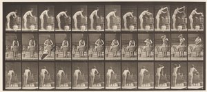 Tallerken 432. Vaske klær på badekar av Eadweard Muybridge