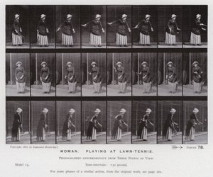The Human Figure in Motion: Woman, leker på plentennis (s/h-bilde) av Eadweard Muybridge