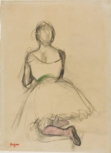 Danser knelende, sett bakfra av Edgar Degas