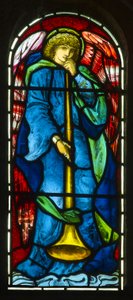 Hoarwithy, St Catherine, Morris & Co., Edward Burne-Jones, Trumpeting Angel, 1879 av Edward Burne Jones