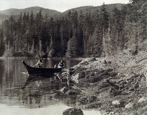 Amerikanske indianere på kanopadling på bredden av nootka av Edward Sheriff Curtis