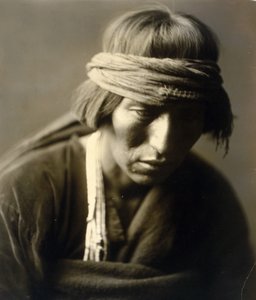 Hastobiga, Navaho medisinmann av Edward Sheriff Curtis