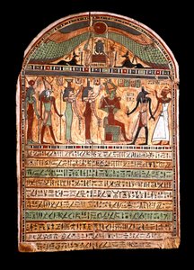Egyptisk antikvitet: begravelsesstele til en yppersteprest: Osiris ønsker den avdøde tilstedeværende i Anubis velkommen, bak ham gudene Isis, Nephtis (Nephtys eller Neftis), Horus, Hathor. 3.-2. århundre f.Kr. Torino, egyptisk museum - egyptiske antikvitet av Egyptian