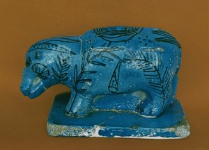Blå flodhest med svart dekorasjon, fra Dra Aboul Naga, Middle Kingdom (faience)