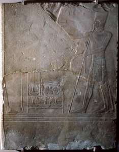 Relieff som viser Mentuhotep III (ca. 2004-c.1992 f.Kr.) som dedikerer tilbud, Midtriket, ca. 1982-1970 f.Kr. (kalkstein) av Egyptian 11th Dynasty
