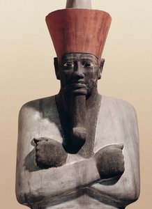 Statue av Mentuhotep II (malt sandstein)
