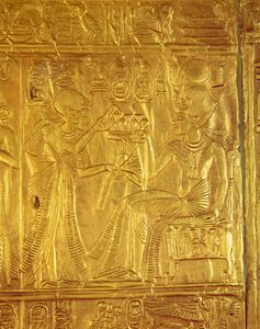 Detalj fra Golden Shrine, fra Tutankhamons grav (ca. 1370-1352 f.Kr.) New Kingdom (tre overlagt med gesso dekket med arkgull)