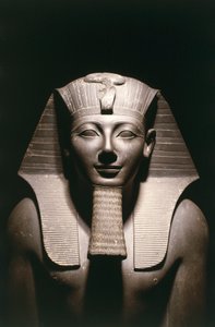 Egypt, detalj av statuen av Thutmose III (før 1479-cirka 1425 f.Kr.), attende dynasti, fra tempelet til Amun ved Karnak i Luxor, basalt av Egyptian 18th Dynasty
