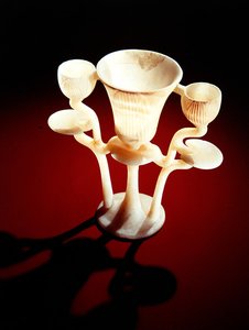 Lampe i form av tre lotusblomster, fra graven til Tutankhamun, New Kingdom (alabaster)