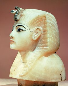 Stopper fra en av urnene, fra graven til Tutankhamon (ca. 1370-52 f.Kr.) New Kingdom (alabaster)
