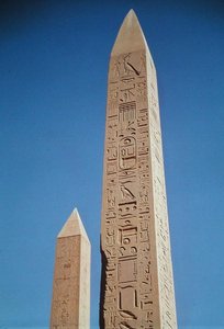 Obeliskene fra Tuthmosis I (1504–1492 f.Kr.) og Hatshepsut (1473–1458 f.Kr.) ved Amuns store tempel, New Kingdom