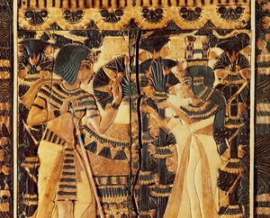 Topppanel fra en kiste, fra Tutankhamons grav, New Kingdom (tre, bronse, elfenben og farget glasur) av Egyptian 18th Dynasty