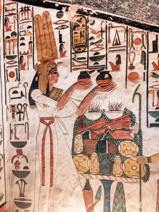 Nefertari gir et tilbud, fra graven til Nefertari (veggmaleri) av Egyptian 19th Dynasty