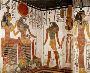 Nefertari blir brakt for guden Re-Horakhty av Horus, fra graven til Nefertari, New Kingdom (veggmaleri)