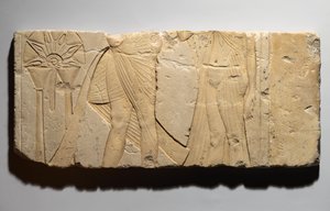 Relieff som viser en offerscene, fra Tell el-Amarna, New Kingdom, ca. 1353-1336 f.Kr. (kalkstein) av Egyptian 19th Dynasty