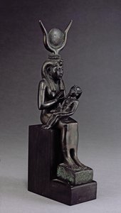 Gudinnen Isis dier spedbarnet Horus, sen periode (bronse)