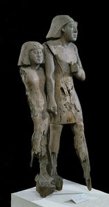 Anonymt par kjent som Memphis Couple, Old Kingdom (akasietre) (se også 105656)