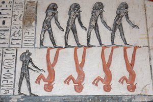  av Egyptian Egyptian