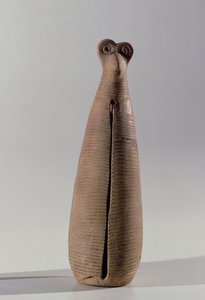 Blåseinstrument i form av en kledd kvinne, fra Lorestan, Iran, tidlig 1. årtusen f.Kr. (keramikk)