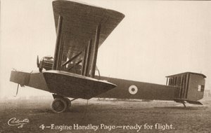 4-motors Handley Page-fly, klar for flytur (s/hvitt-bilde) av English Photographer