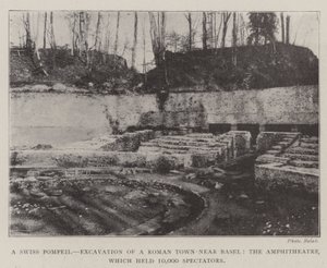 En sveitsisk Pompeii, utgraving av en romersk by nær Basel, amfiteateret, som holdt 10 000 tilskuere av English Photographer