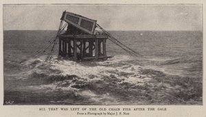 Alt som var igjen av Old Chain Pier etter kulingen av English Photographer