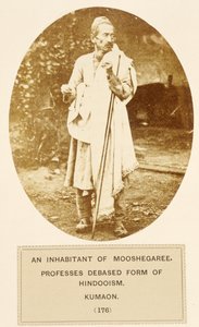 En innbygger i Mooshegaree, bekjenner seg til fornedret form for hindooisme, Kumaon, fra The People of India, av J. Forbes Watson, utgitt 1868 (albumtrykk) av English Photographer