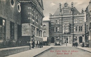 Bow Public Baths and Library, Roman Road, London av English Photographer
