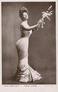Camille Clifford, den originale Gibson Girl (s/hv-bilde) av English Photographer