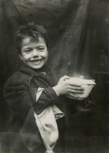 Barnefattigdom, London av English Photographer